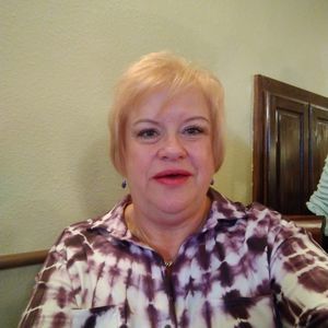 Meet your Posher, Juna